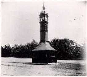 Oakwood-Uhr, hergestellt von Potts & Sons, ursprünglich in der Kirkgate Market Hall, Leeds, 1914